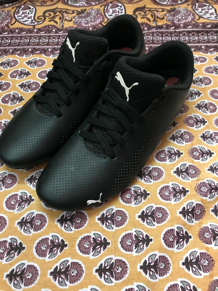Puma Black Football Boots