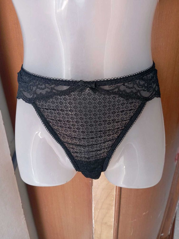 Lace Trim Bikini Briefs