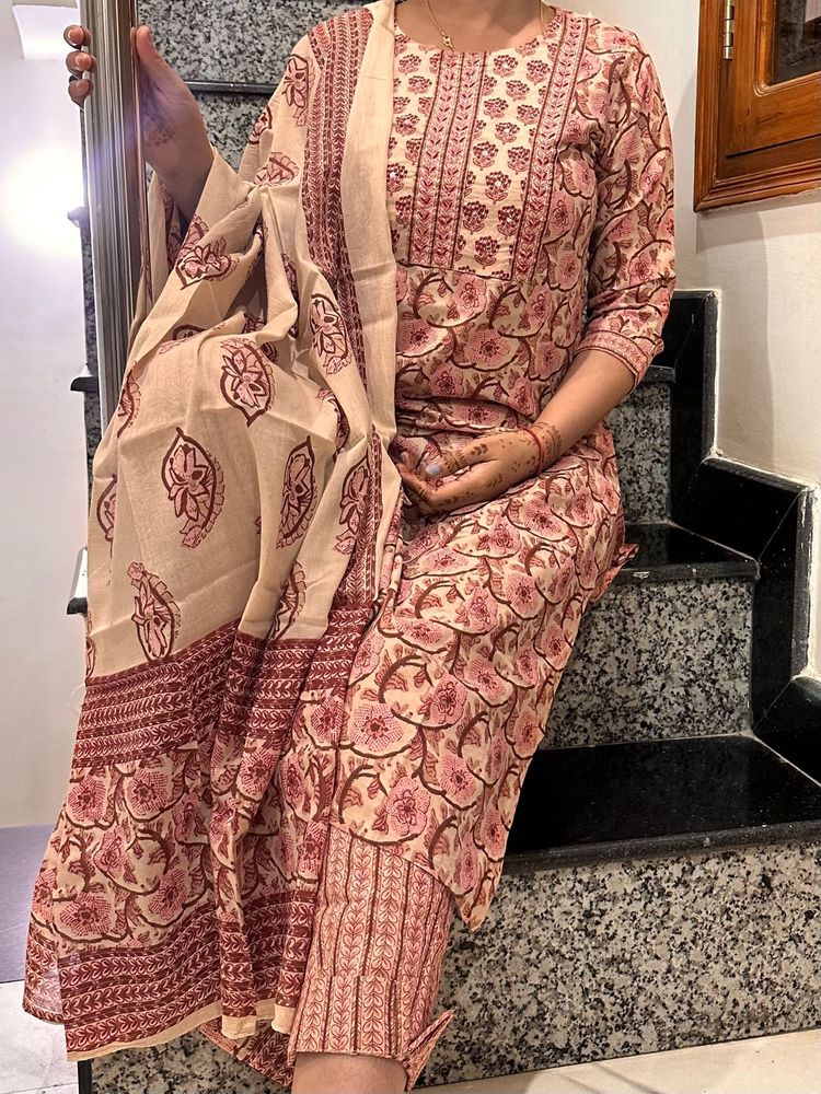 Floral Print Trouser Kurta Set