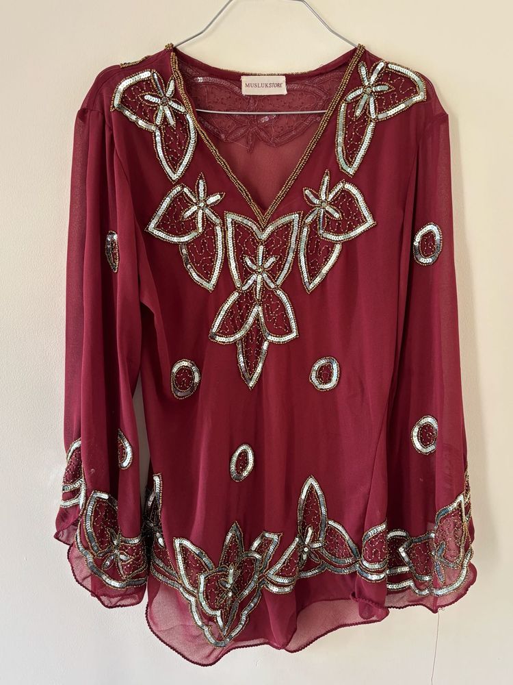 Embellished V-Neck Kurta