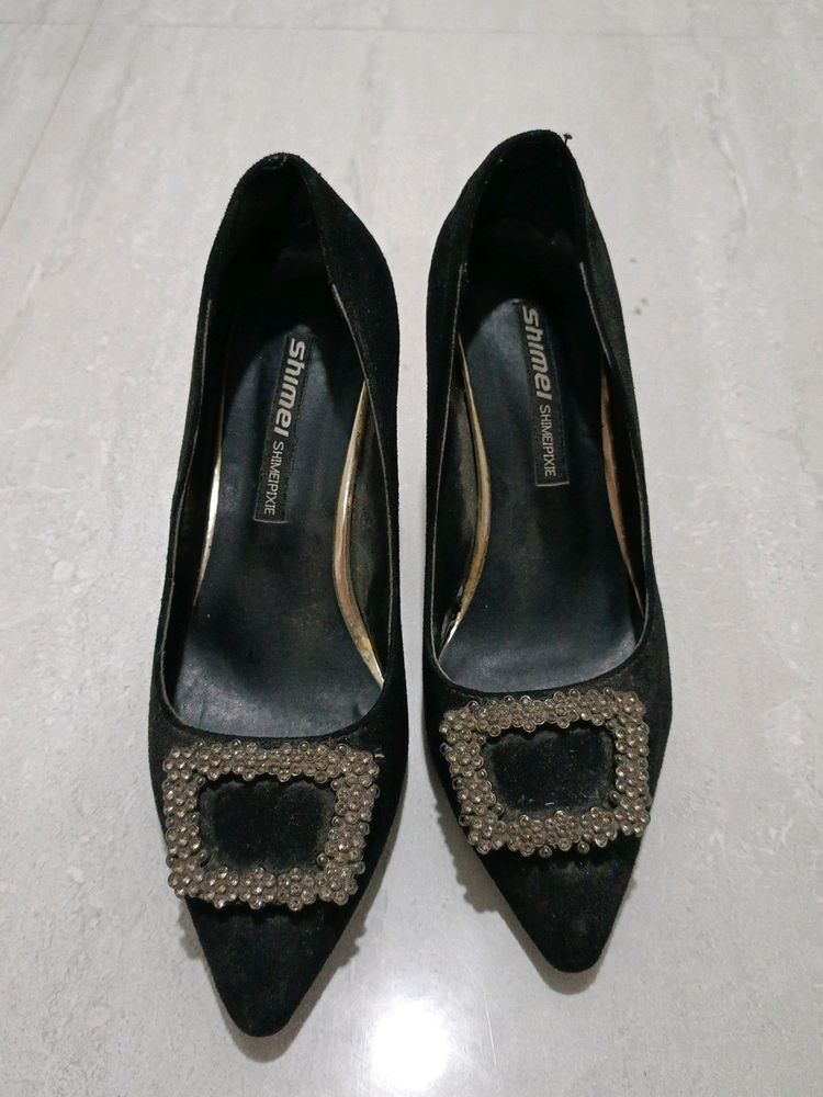 Korean Black Suede Court Heels