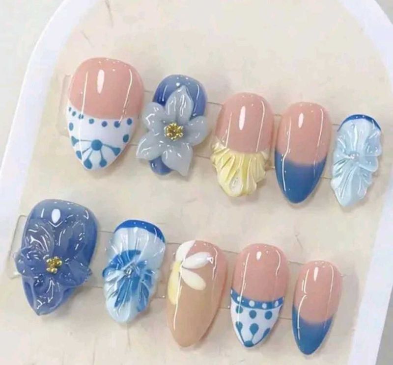 Exquisite Beachy Blue and Yellow Press-On Nails