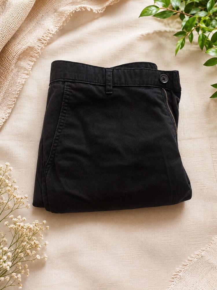 Men’s Classic Black Chinos