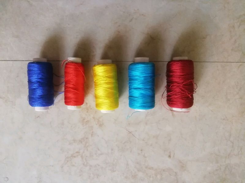 Colourful Combo Of Silk Threads🧵🧵
