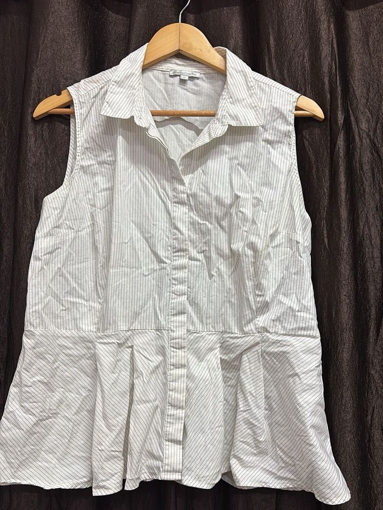 Chic Sleeveless Striped Shirt