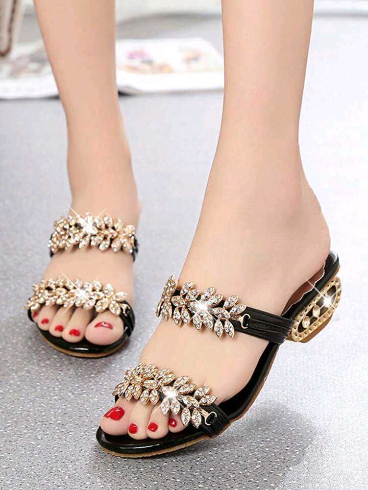 Sandals Low Heel👠
