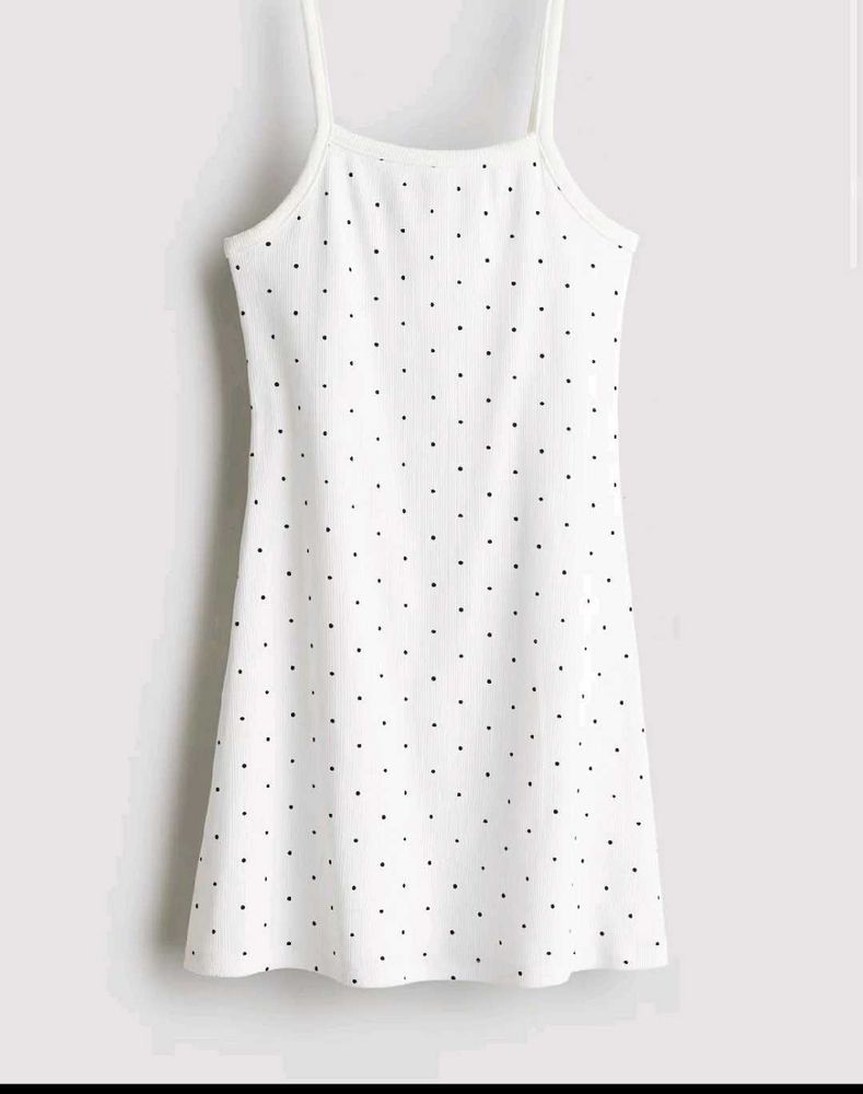 polka dot dress ✨