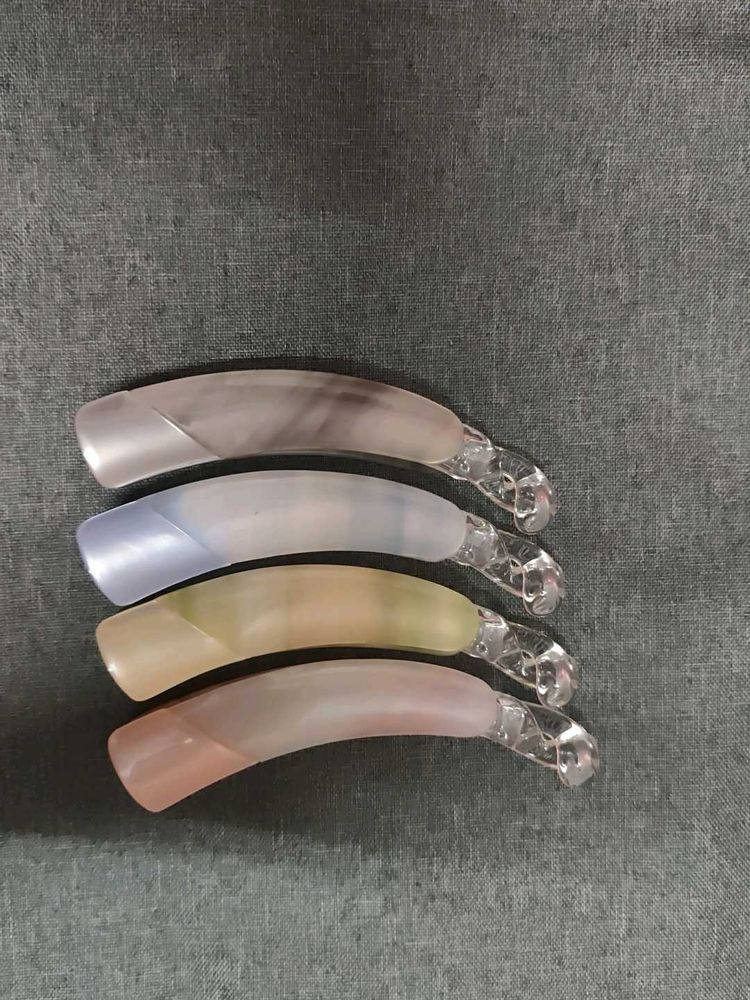Set of 4 Pastel Hair Clips