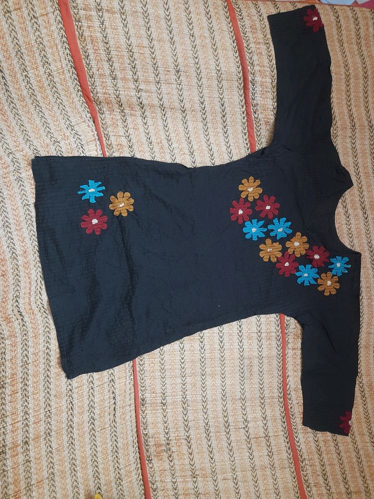 floral work cotton back short kurti