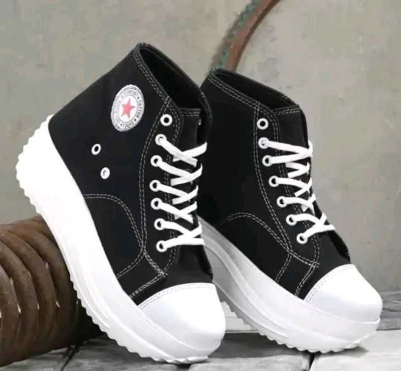 Stylish Black &amp; White Boots