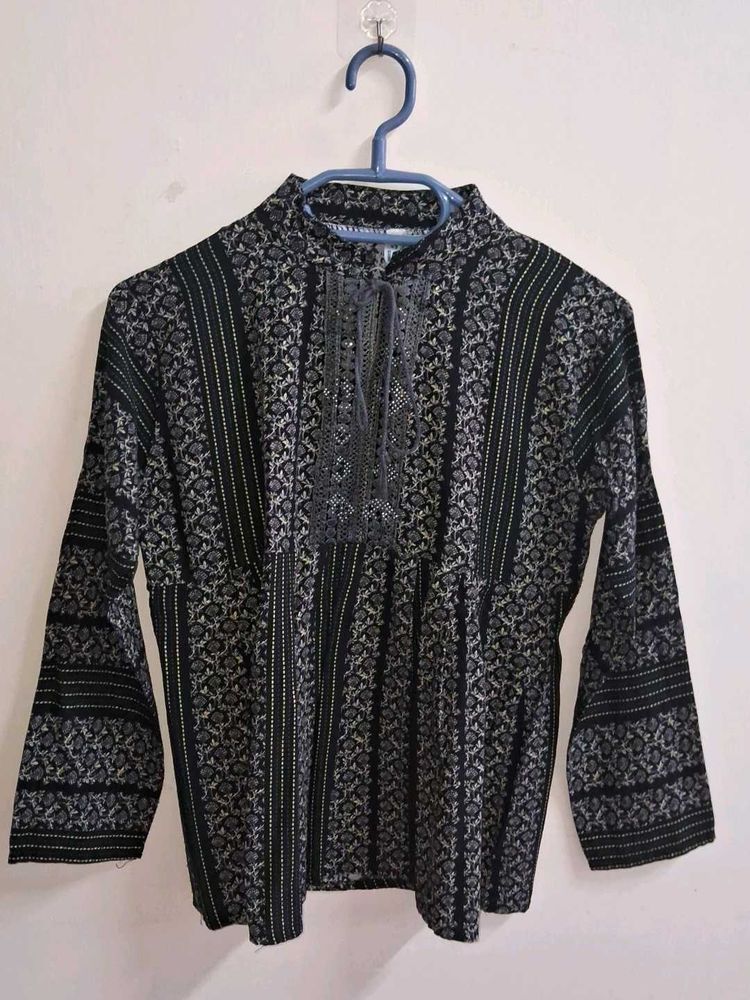 Black Short Kurti