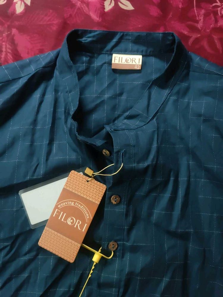 Filori Men's Blue Checkered Kurta
