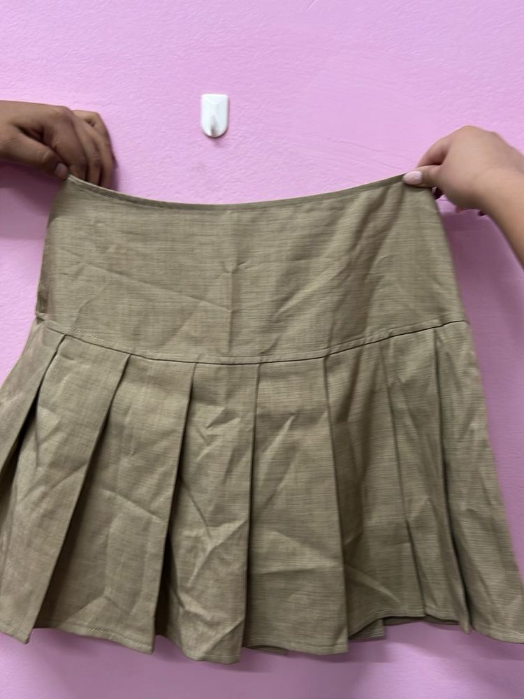 Pleated Mini Skirt