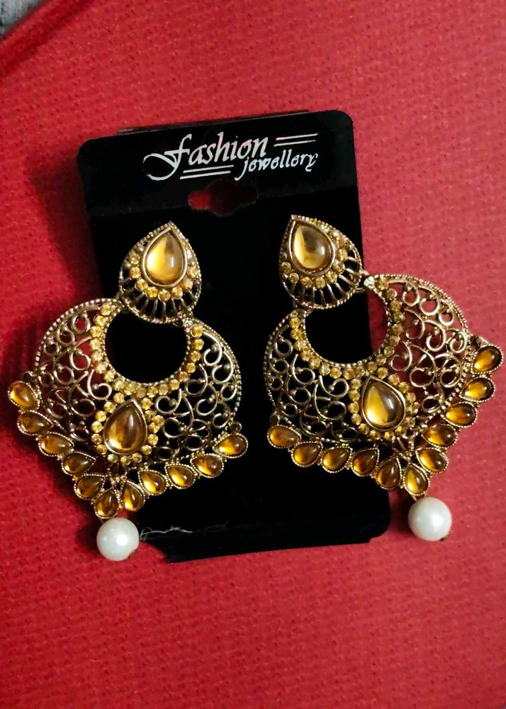 Elegant Kundan Earrings