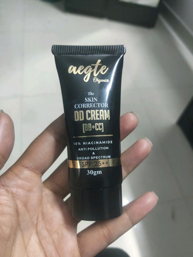 Aegte Organics The Skin Corrector DD Cream