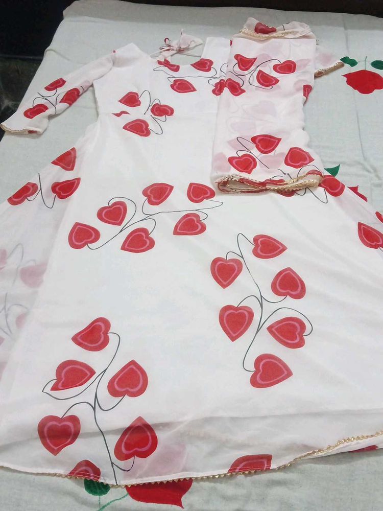 White Kurta Set with Red Hearts