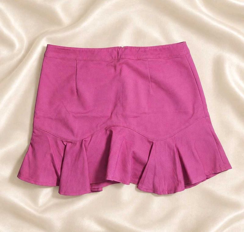 Chic Fuchsia Ruffled Mini Skirt