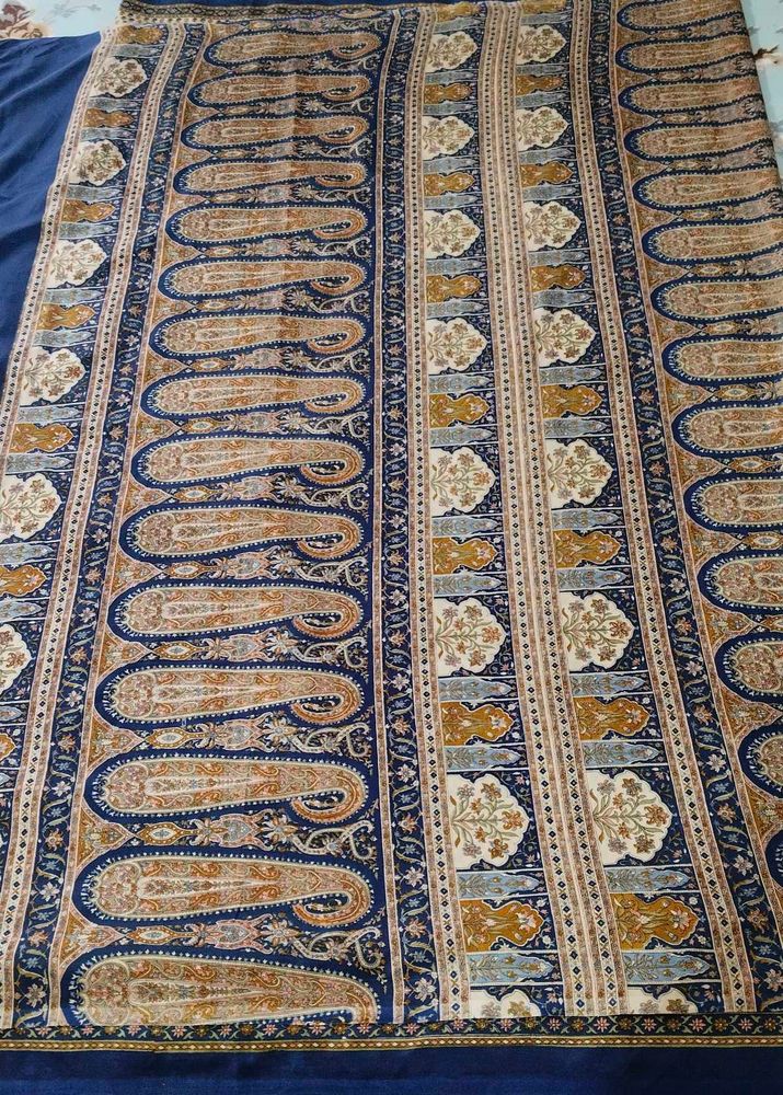 Elegant Paisley Print Saree