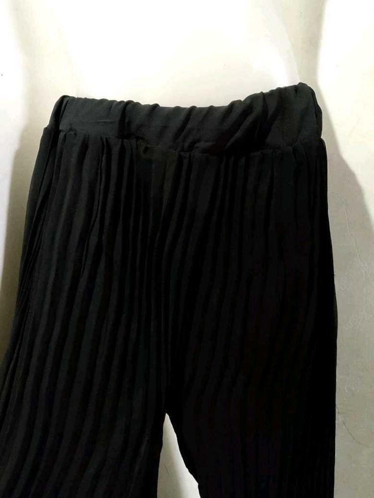 Black Flepar Plazzo