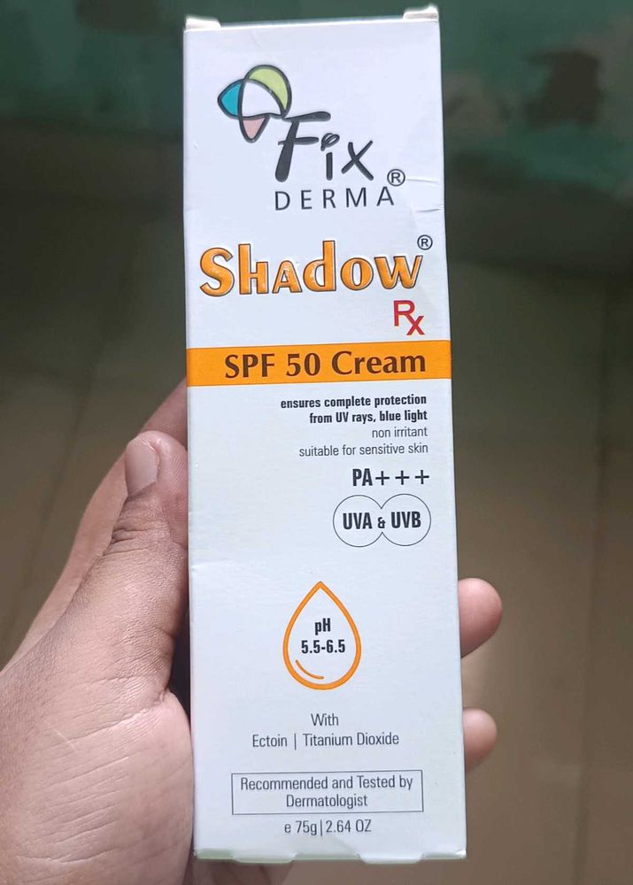 Fix Derma Shadow SPF 50 Cream