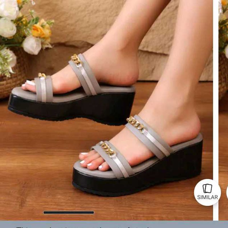 Stylish Wedge Sandals with Gold Chain Detail