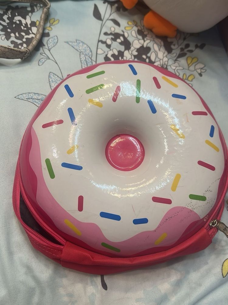 Donut Shaped Round Bag