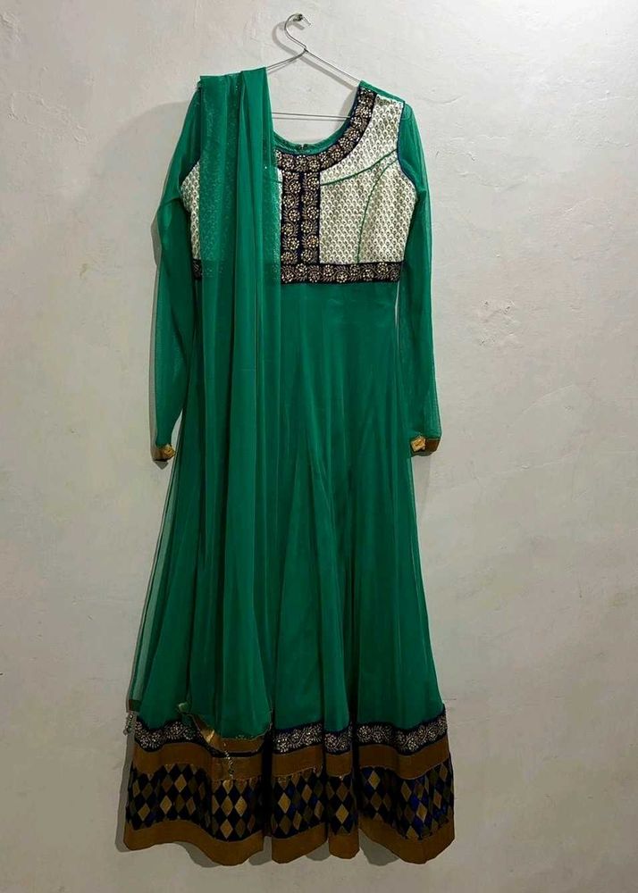Elegant Green Anarkali Suit Set