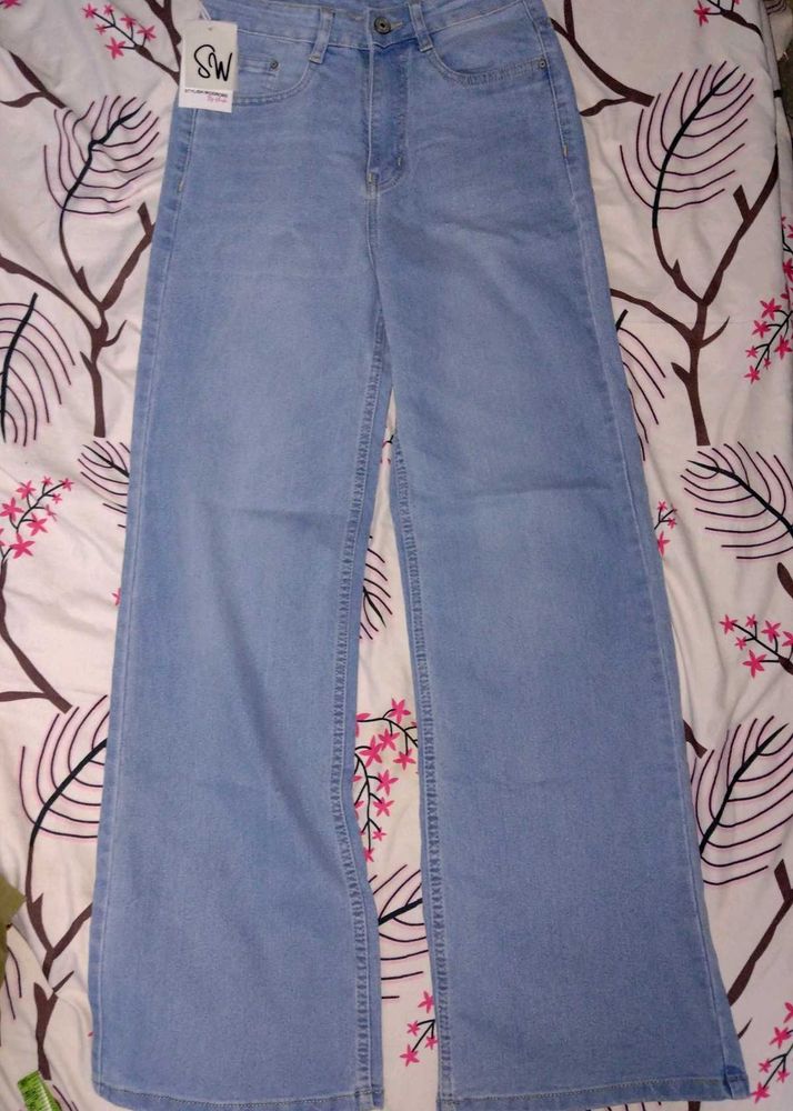 Light Wash Wide Leg Jeans