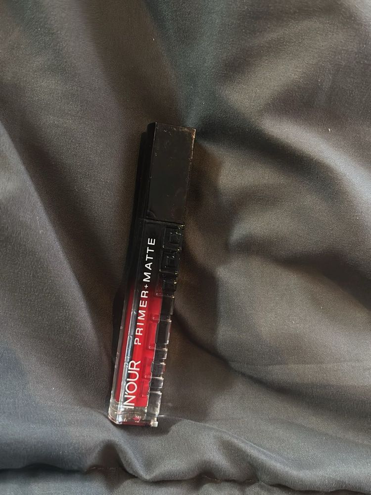 NOUR Primer Matte Lipstick