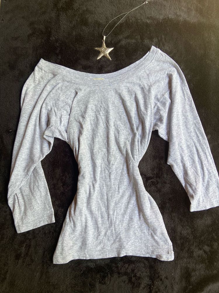 grey offshoulder three quarter sleeve tee