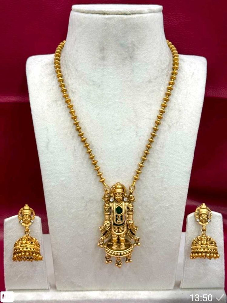 Exquisite Gold Plated Deity Pendant Necklace Set