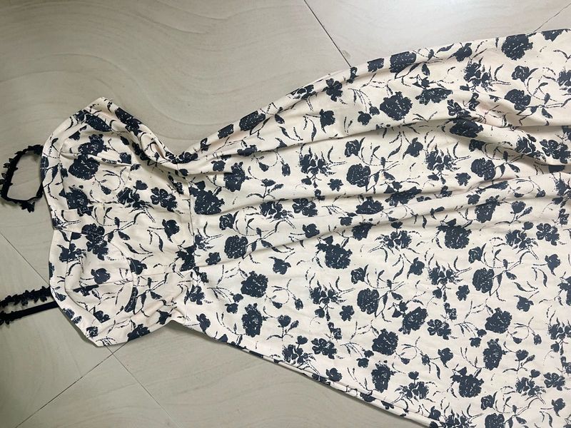 Floral Print Strappy Dress