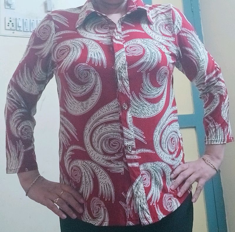Maroon Flower Tshirt