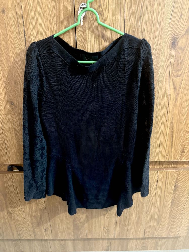 Elegant Black Lace Sleeve Top