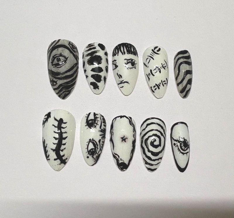 Junji Ito/Tomie Anime Press-On Nails
