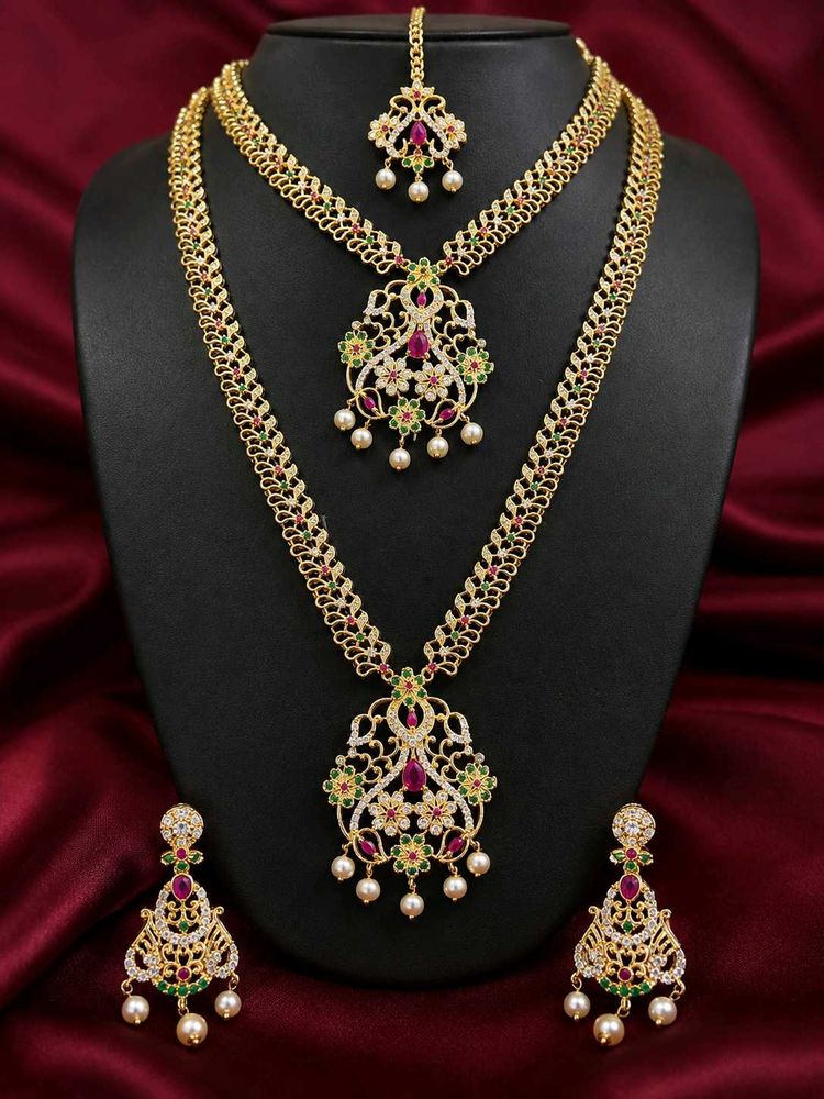 Stunning Gold-Plated Jewellery Set