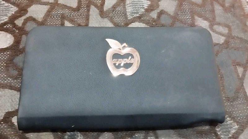 Black Clutch