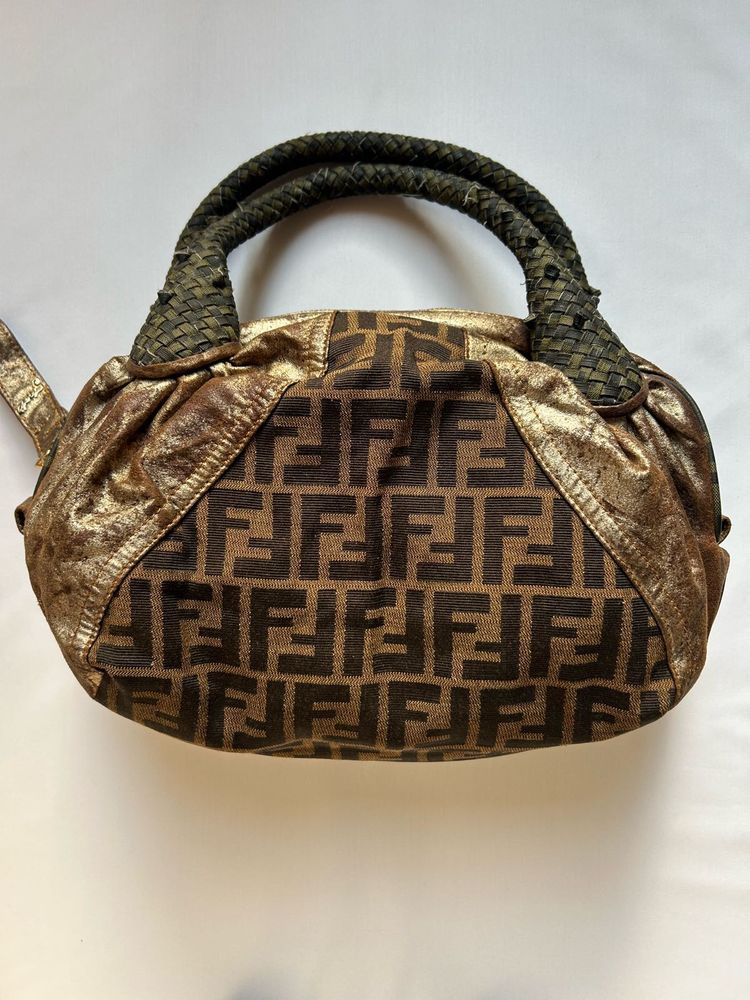 65ooRs - Fendi Zucca Monogram Handbag