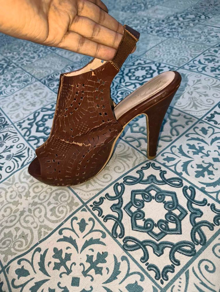 Stylish Brown Peep-Toe Heels