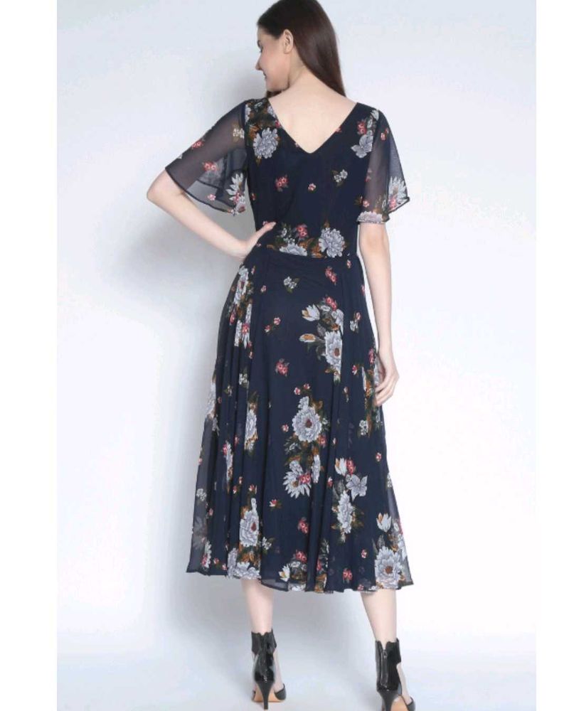 Chic Floral Print Midi Dress