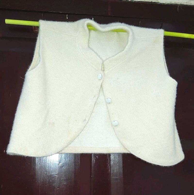 women's Cream Knit Vest