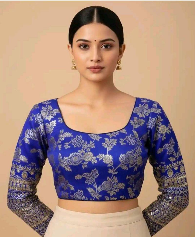😍💙Royal Blue Padded Blouse