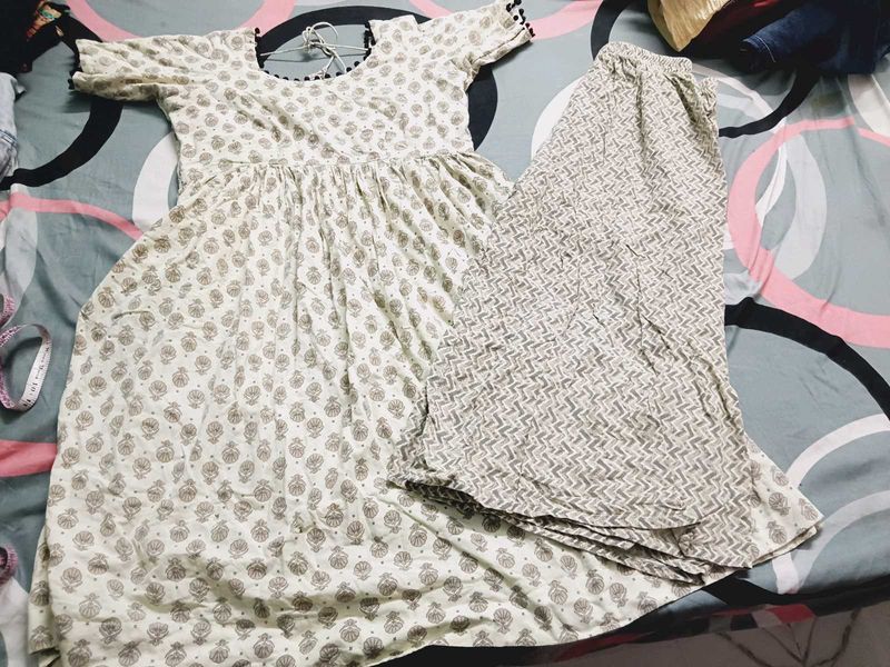Stylish Printed Kurta and Palazzo Set