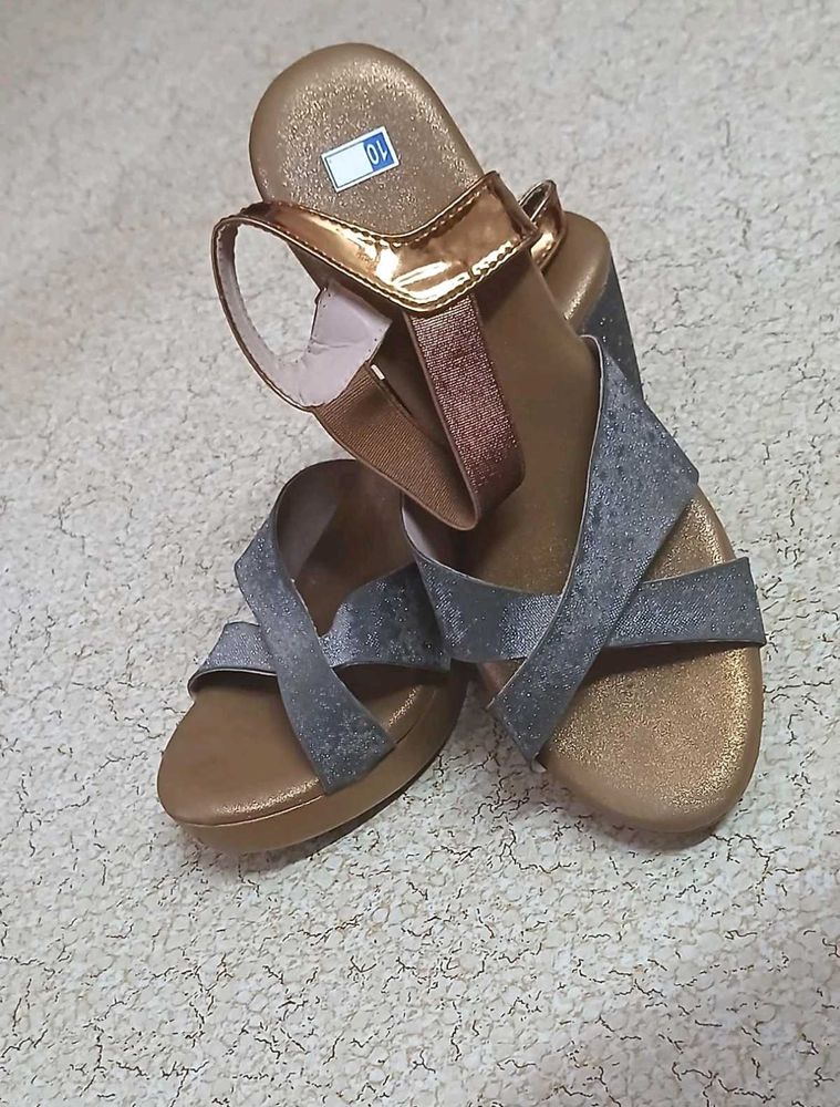 Metallic Bronze Platform Sandals - Size 10