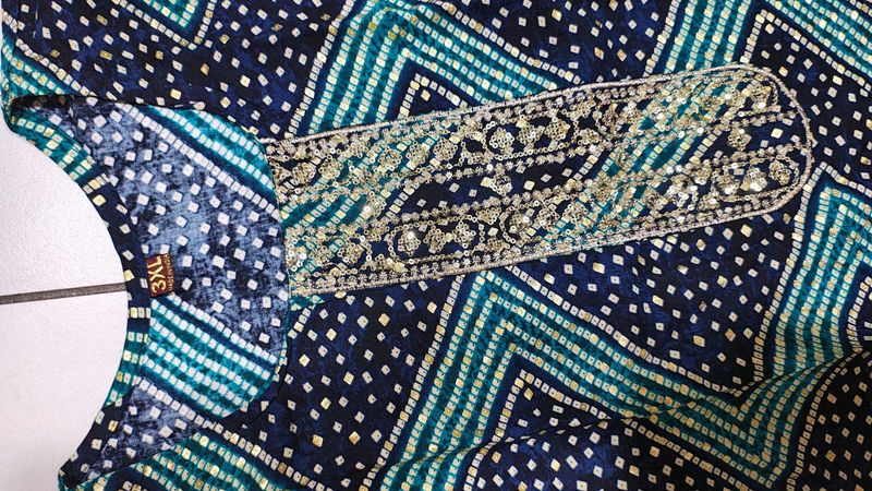 Embellished Kurta Set