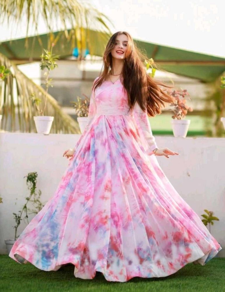 Stunning Tie-Dye Maxi Dress