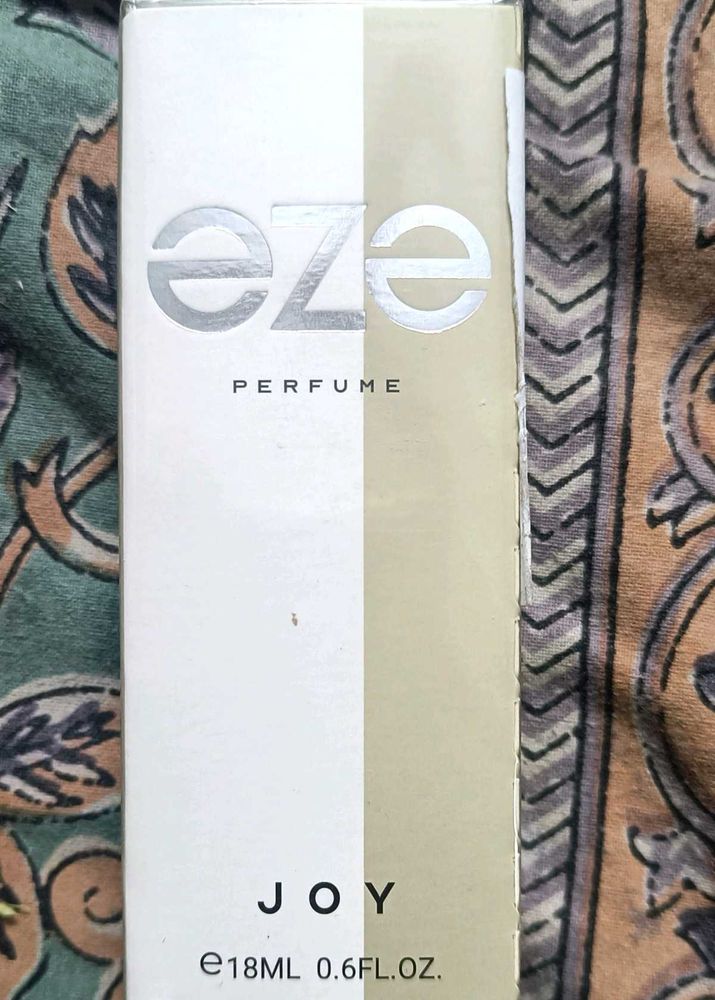 3 EZE Luxe Unisex + 2 PL Perfumes