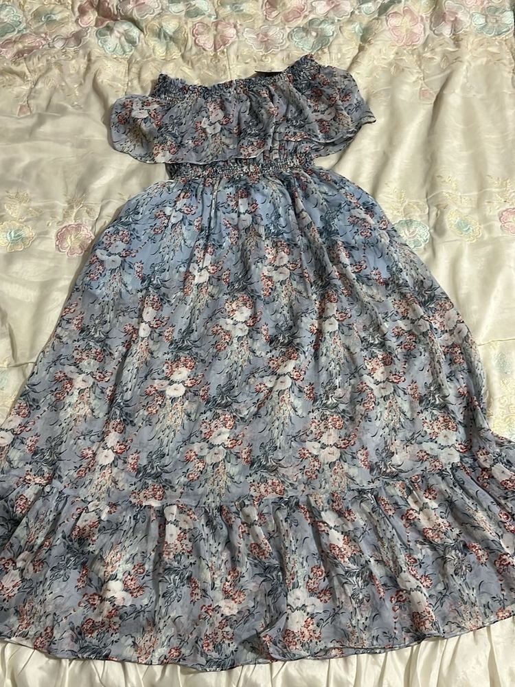 Light Blue Floral Off-Shoulder Maxi Dress