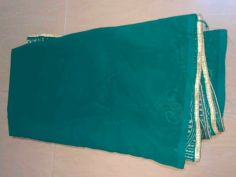 Elegant Teal Saree with Gold Border