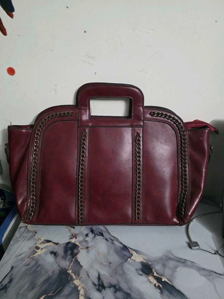 Pure leather: Chic Burgundy Chain Detail Handbag
